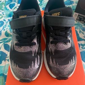 nike shoes for little girls